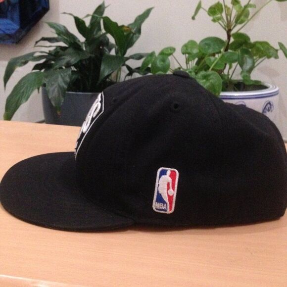 Men's Mitchell & Ness OFFICIAL Brooklyn Nets NBA Flat Brim Hat Size 7 1/2 7.5 - Picture 3 of 9
